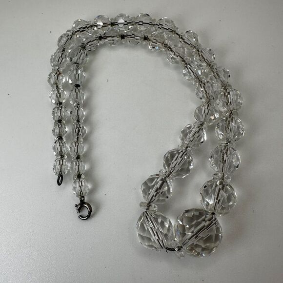 15" Vintage graduated rock crystal all strung on a sterling silver chain! - Picture 6 of 16